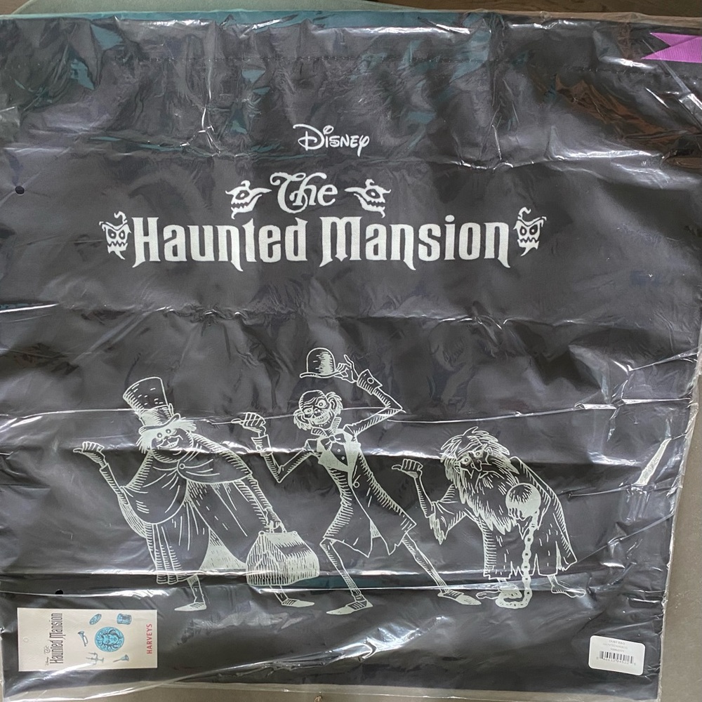 Harveys Haunted Mansion Dust Bag